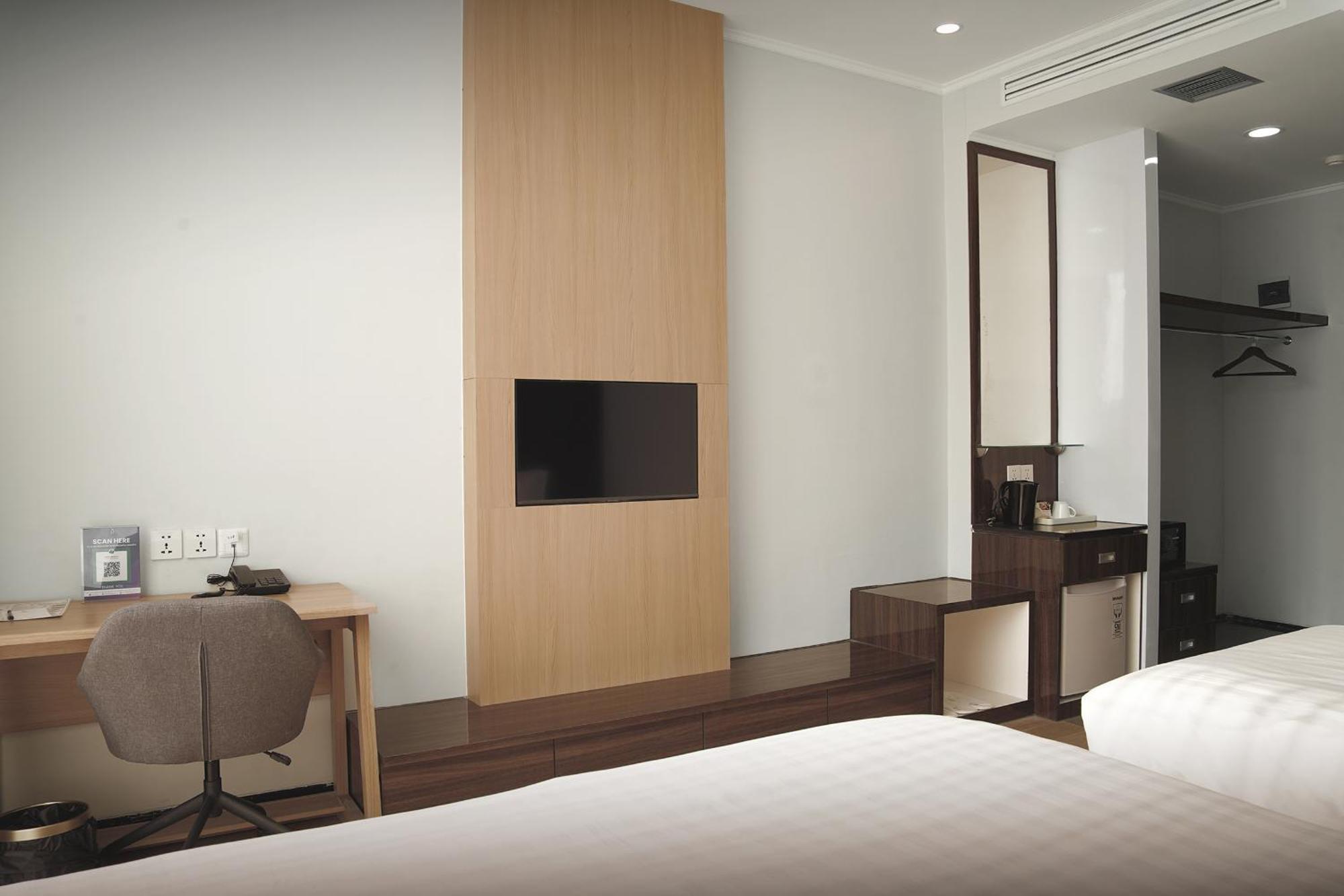Dreamtel Jacarta Exterior foto