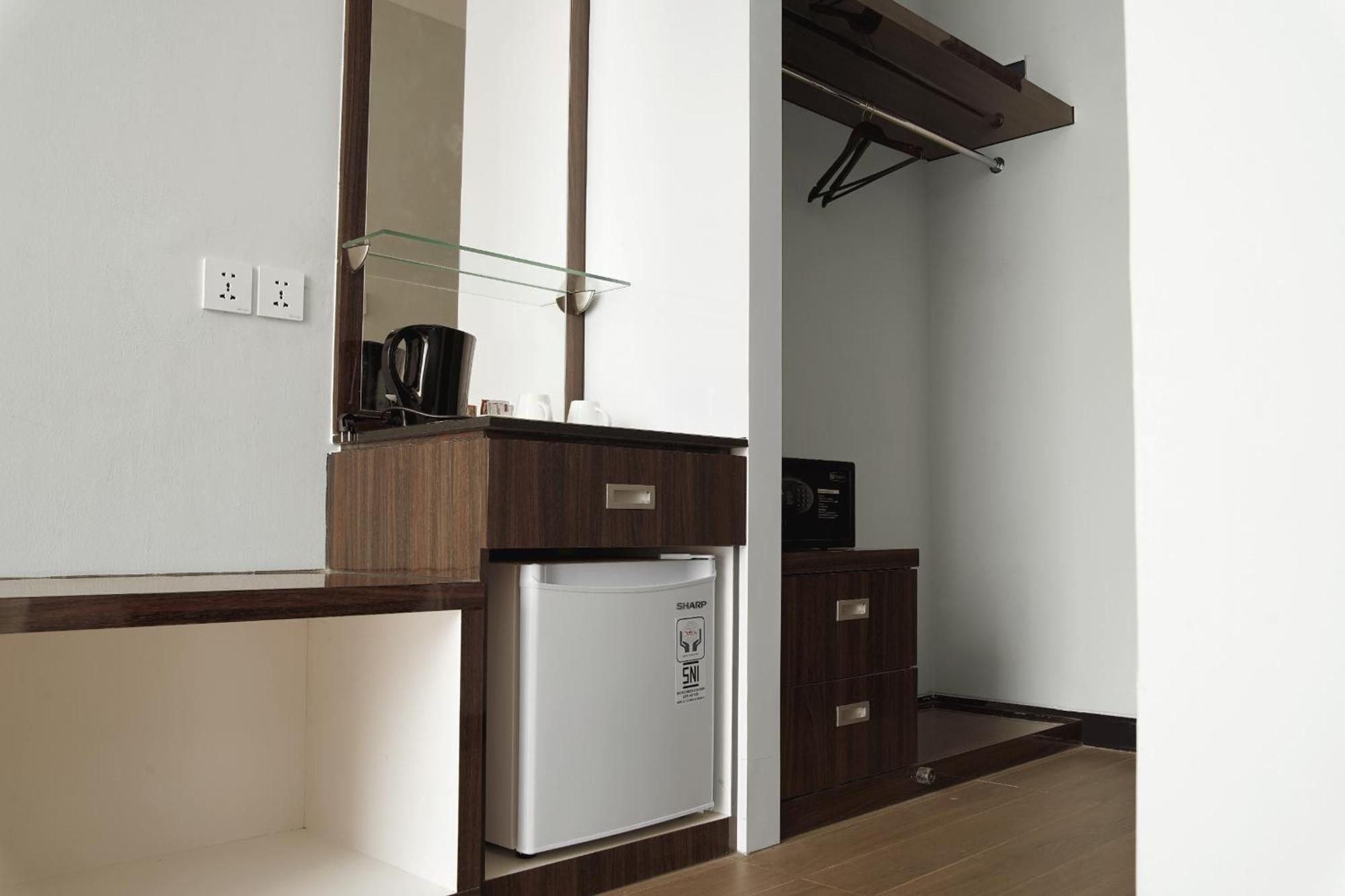 Dreamtel Jacarta Exterior foto