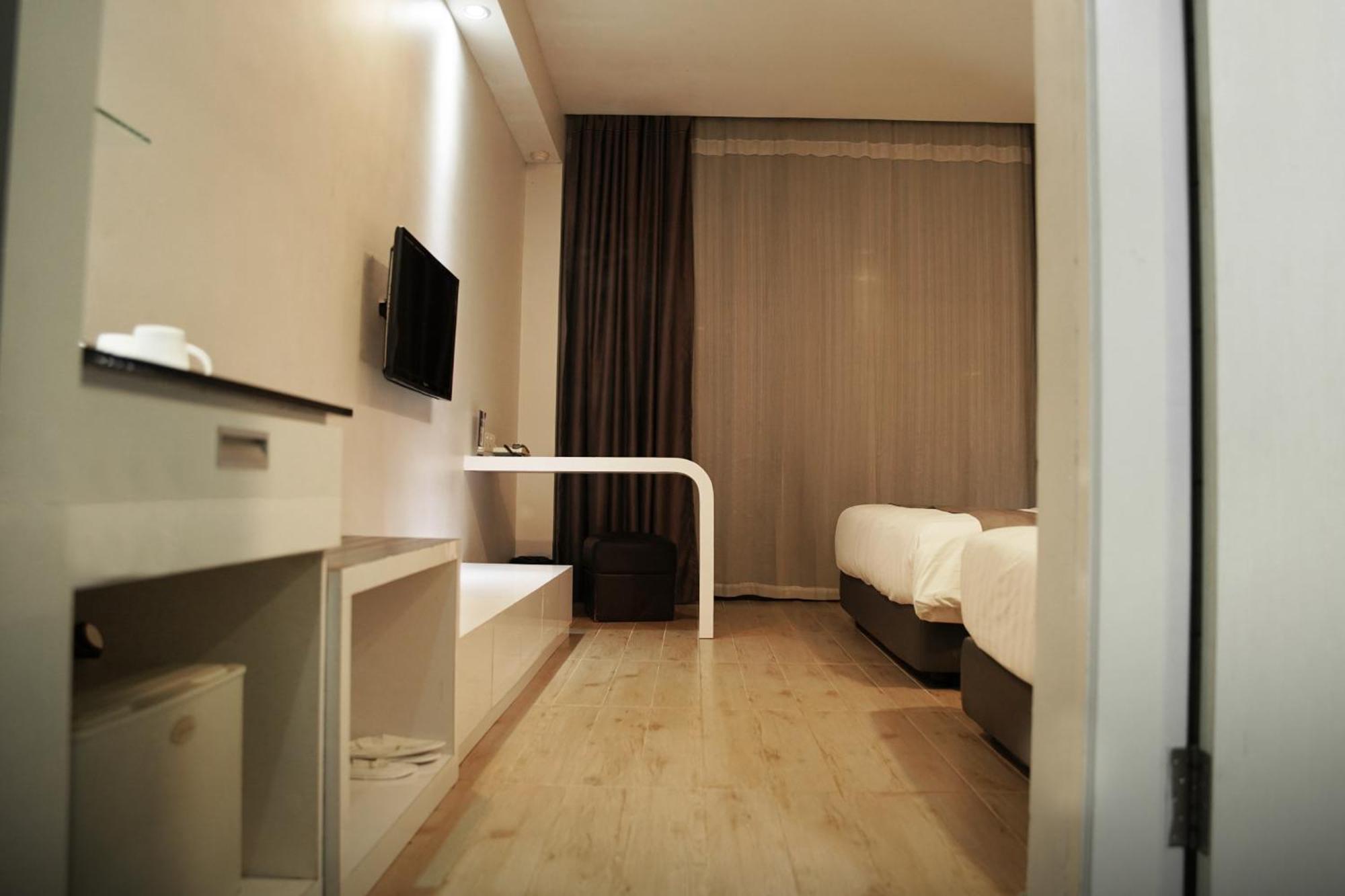 Dreamtel Jacarta Exterior foto